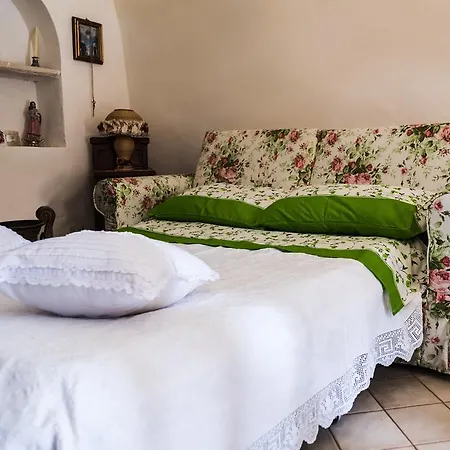 Small Pearl In * Modica