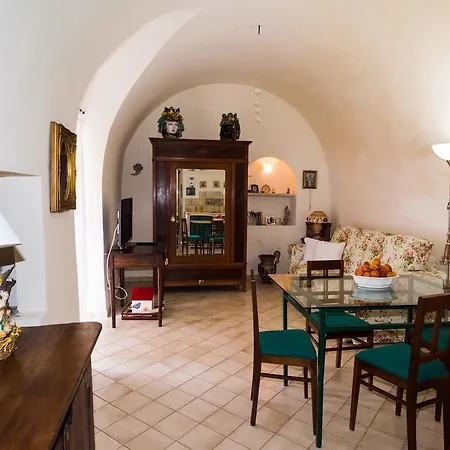 Small Pearl In * Modica